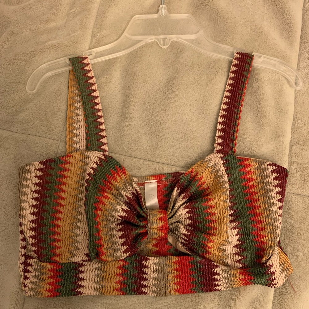 Crop top